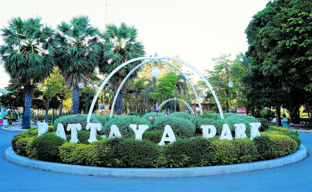 Pattaya Park Beach Resort Exterior foto